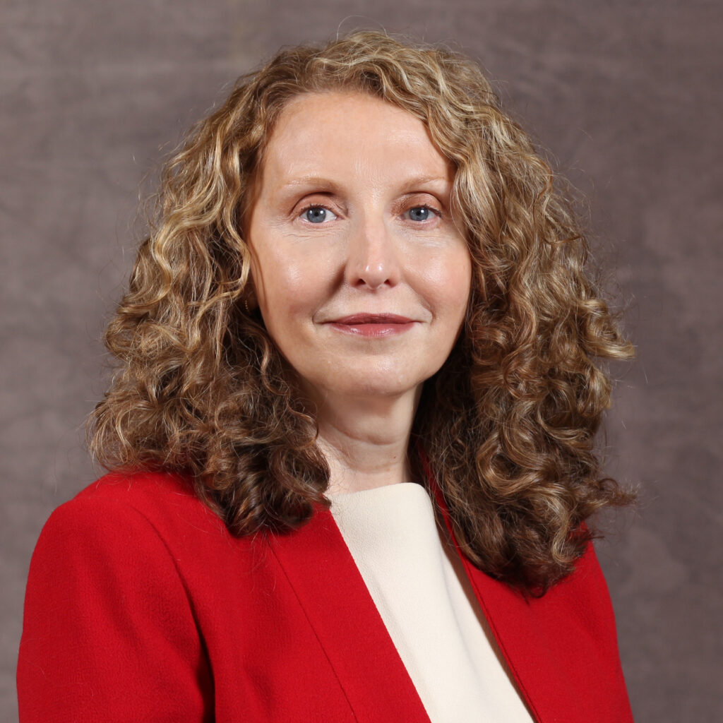 clare.giffin-pascoeproheadshot